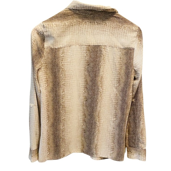 ⭐️ NY Collection Collared Utility Blouse - Picture 3 of 5